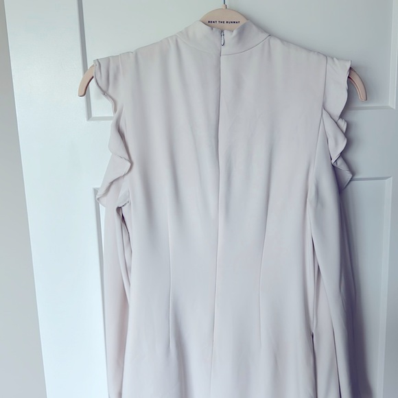 Wai Ming White Crepe Dress (Rent The Runway) Size 4 - Picture 4 of 6